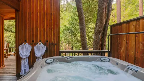 Big Rock Creek Lodge