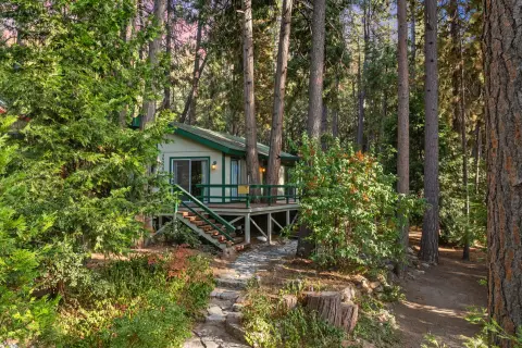 Cozy Cottage