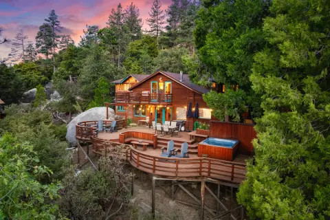 Moonlight Mountain Retreat