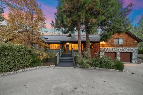 Stay Awhile Lodge
