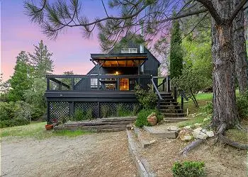 Tahquitz View Drive